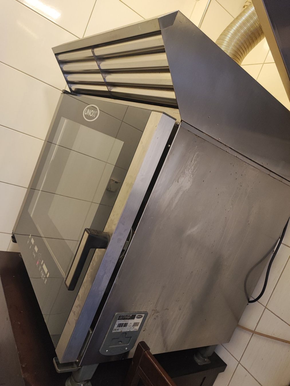 Unox Backöfen: Forno professionale per gastronomia – Gebraucht aus Neuhausen am Rheinfall von bes_c7y5
