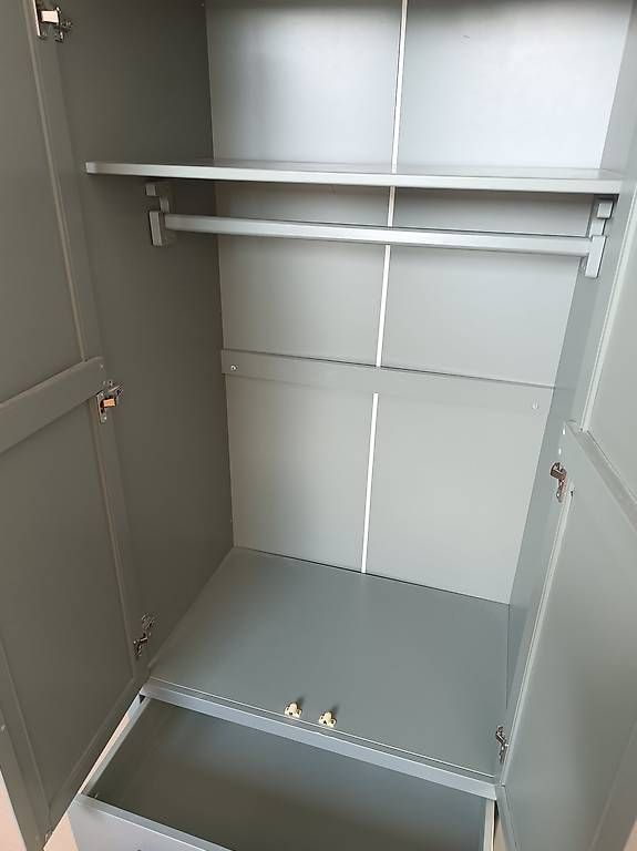 Armoires: Armoire – D'occasion à Echandens par con_7ws2 3