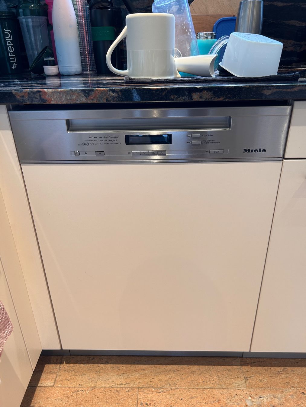 Cucine complete: Komplette HEID Einbauküche – Usato da Riehen venduto da tmricketi 5
