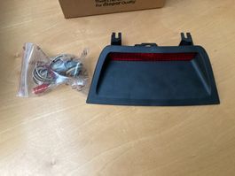 3 Bremsleuchte Mopar 04769056AB Jeep Dodge Chrysler
