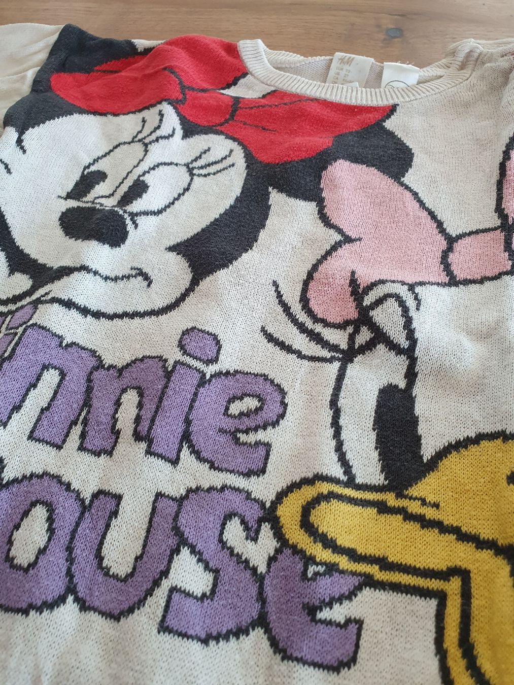 H&M Maglioni & Felpe: H&M Disney Strickpullover, Gr. 92(98), Minnie Mouse – Usato da Hinwil venduto da Jessica13 1