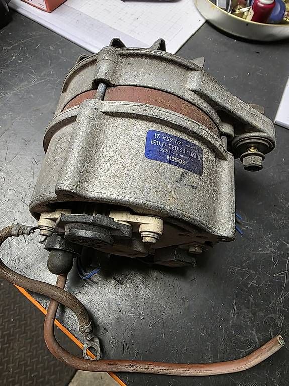 Tutti pezzi di ricambio auto: Alternator Alfa Romeo 33 – Usato da Langnau am Albis venduto da Sadisanto 1