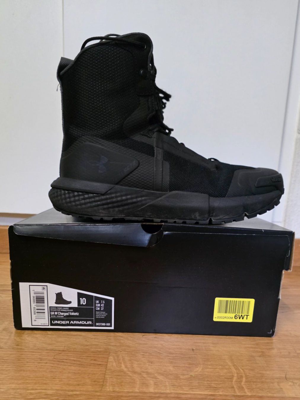 Under Armour Damenschuhe: Under Armour Valsetz Tactical Boots, Schwarz, Gr. 42 – Gebraucht aus Bern von KavIndustries