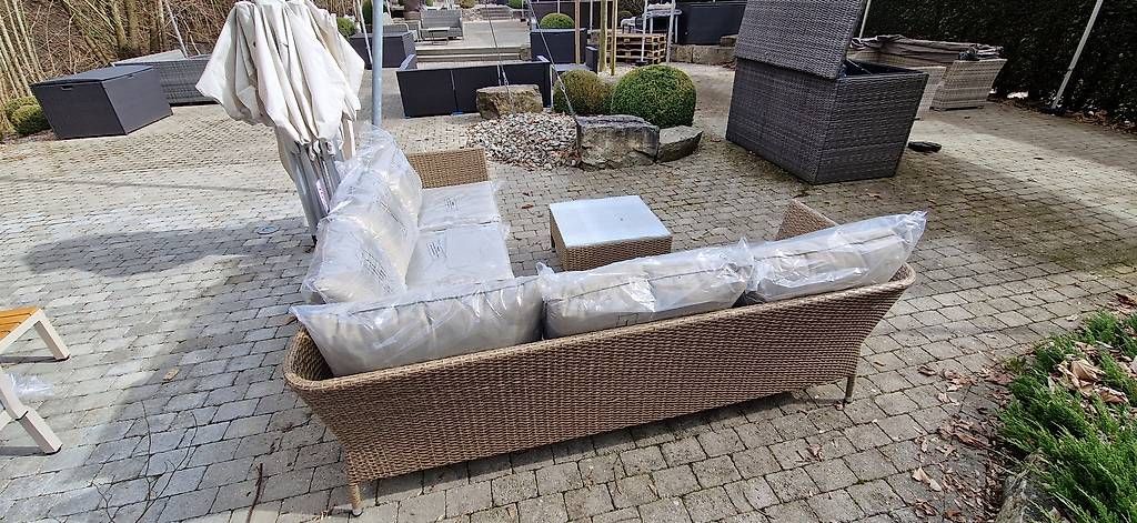 Divani: Gartenlounge neu ablager – Nuovo e nell'imballaggio originale da Lützelflüh-Goldb venduto da Rampenverkauf_72_ 4
