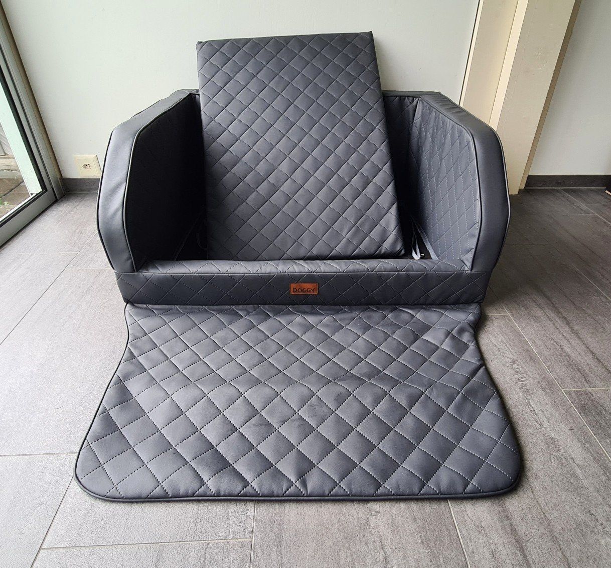 Cucce & Letti: Hunde Transport Bett – Usato da Saland venduto da V-Tour 2