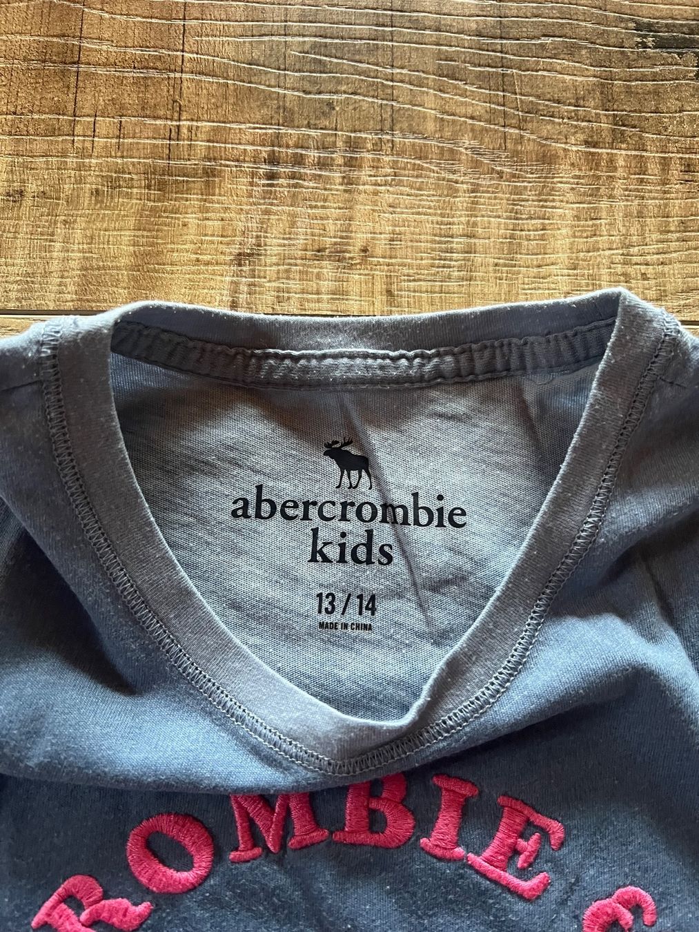 Abercrombie Blusen, T-Shirts & Tops: ABERCROMBIE&FITCH  Kids T.shirt – Gebraucht aus Genève von Pingus2006 1
