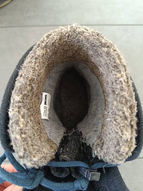 Scarpe per ragazzi: Meindl Winterboots Grösse 35 – Usato da Utzenstorf venduto da Jassy34xx 2