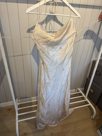 Sommerkleid Satin weiss mit Blumenmuster neu Zara