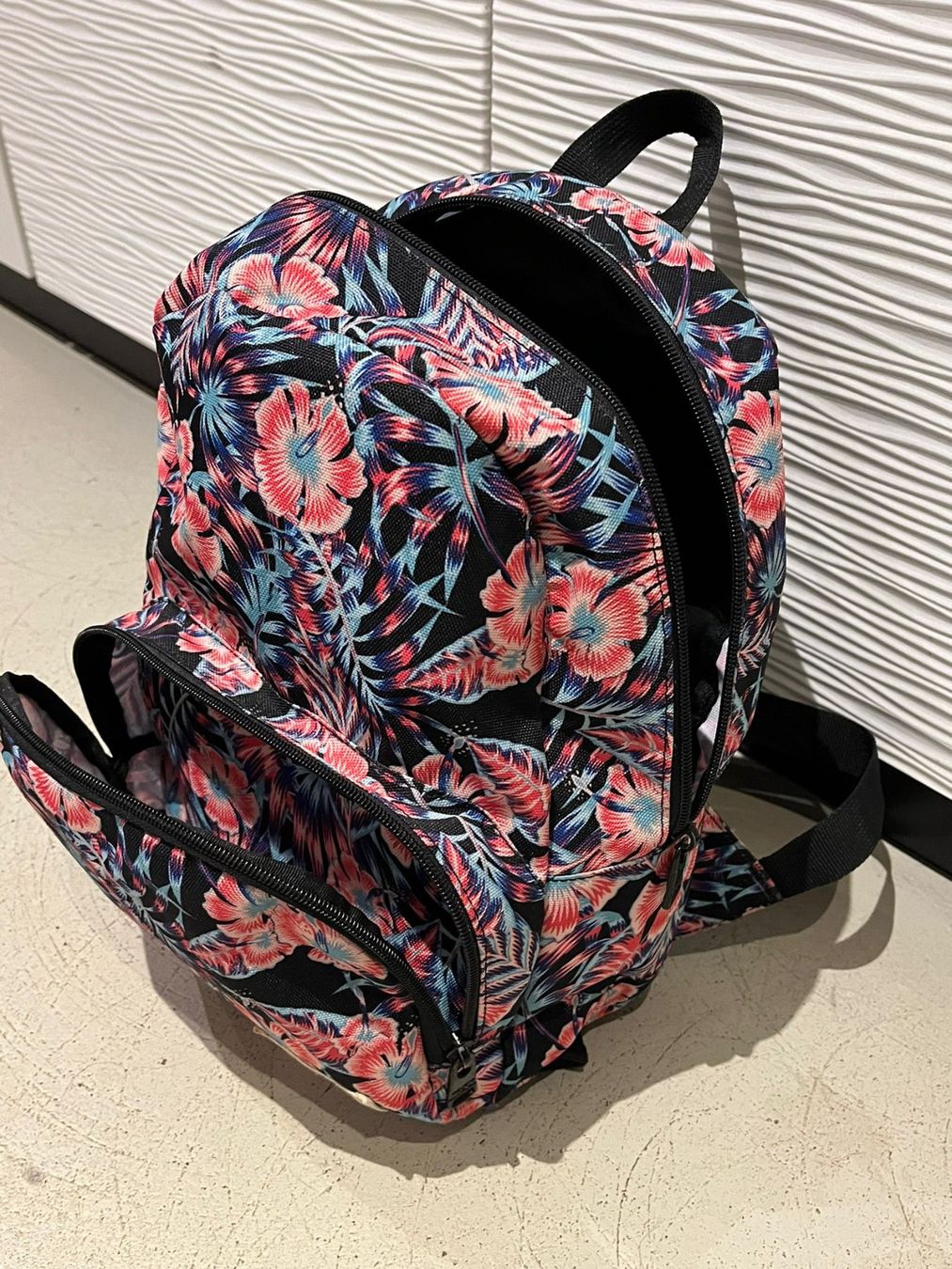 Roxy Borse & Zaini: Rucksack – Usato da Utzigen venduto da melibu10