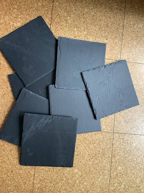 Piatti di portata: 7 Schieferplatten – Usato da Bern venduto da RamonaSteiner