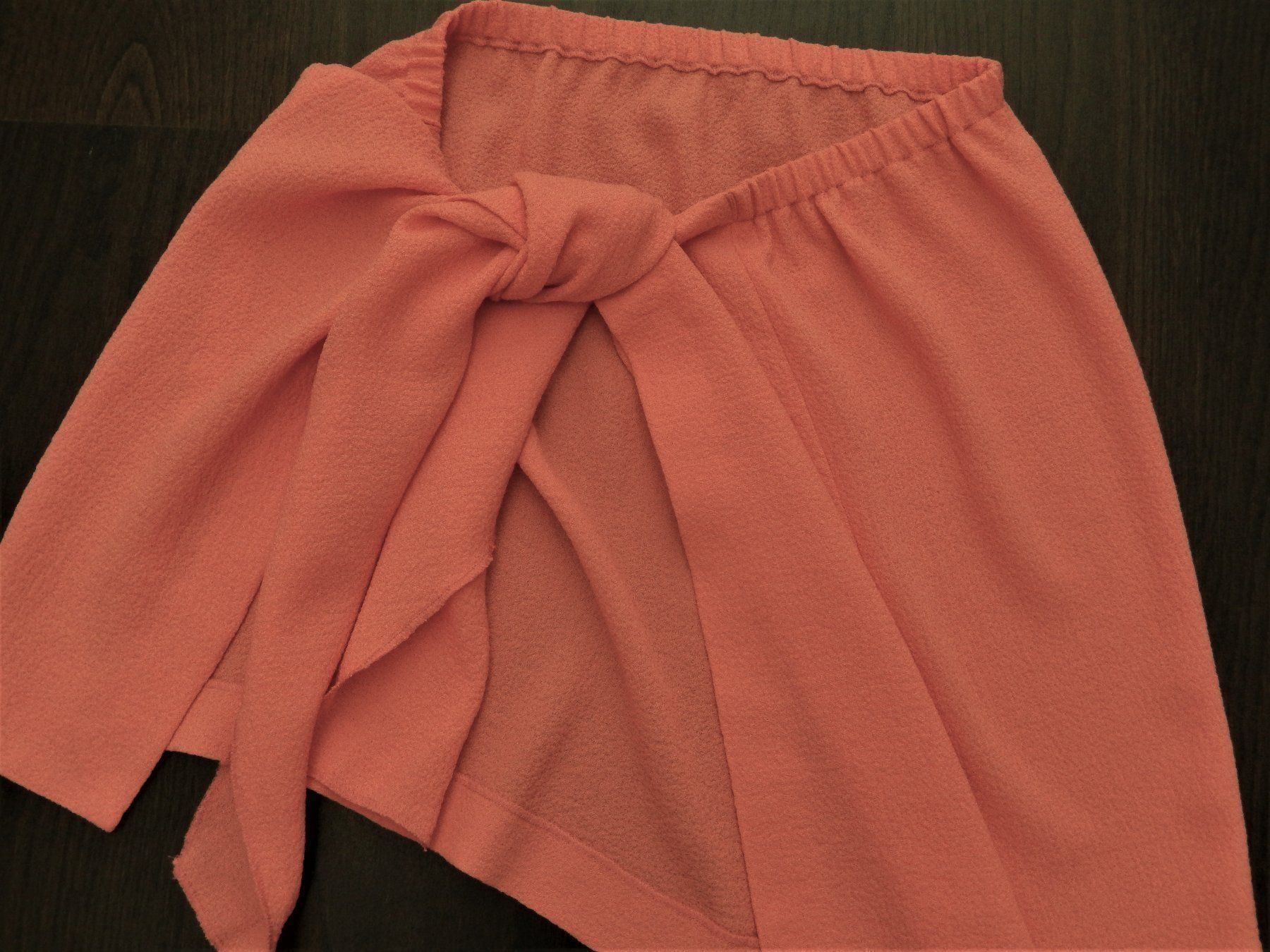 Costumi da bagno & Bikini: Orig. Pareo aus Stretch Krepp – Usato da Tuggen venduto da vivira 3