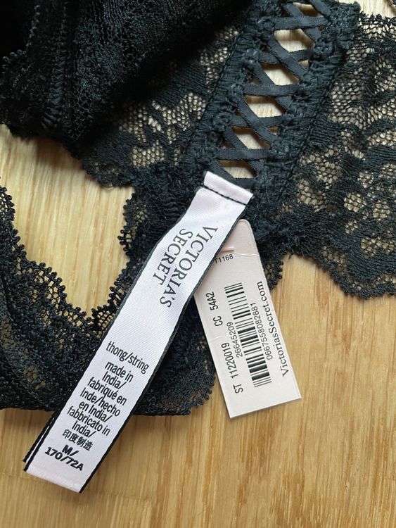 Victoria s Secret Lace Up Thong M NEW (Neu und originalverpackt) in