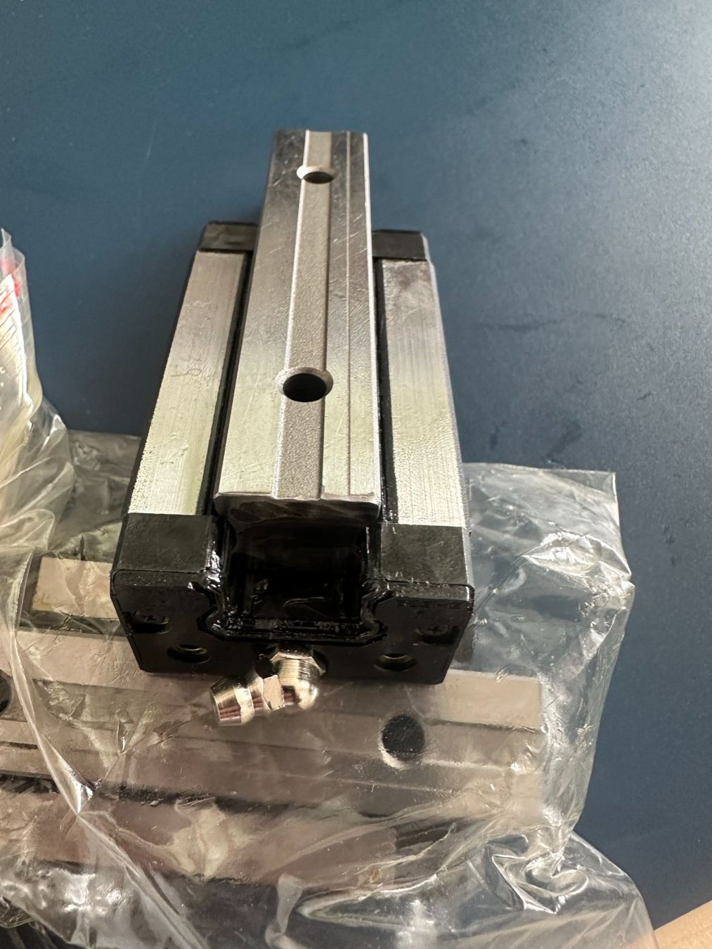 Altro per industria metallurgica: THK Linearführung SHS 20V 1SS C1 + 100L – Nuovo (secondo la descrizione) da Egnach venduto da Roman1964 1