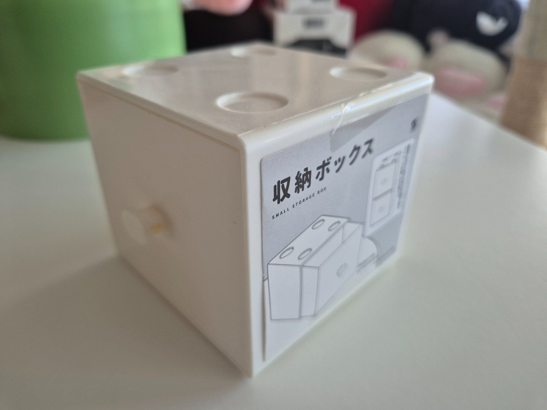 Sistemi di archiviazione: Kleine Schubladen-Box (Neu) – Nuovo e nell'imballaggio originale da Zürich venduto da pau_y8mv 1