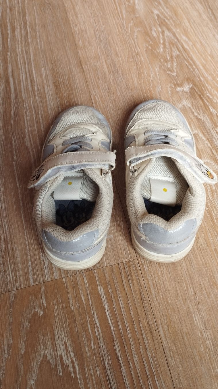 Schuhe für Mädchen: Süsse Mickey Maus Schuhe Gr. 25 – Gebraucht aus Wangs von Gabrill 1