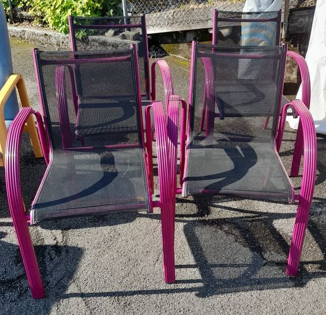 Stühle: 4 Gartenstühle / 4 chaises de jardin – Gebraucht aus Tavannes von geh_l7v2