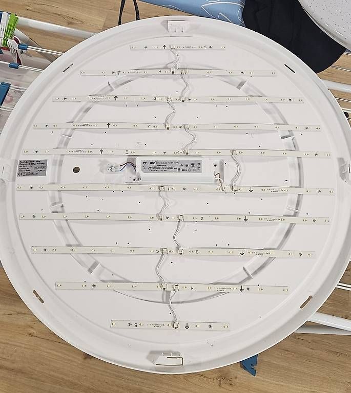 Lampadari & plafoniere: Luce plafoniera leed dimmerabile  – Usato da Roveredo GR venduto da DecriEVO 2