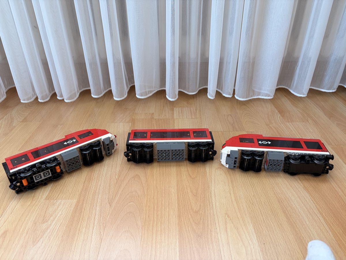 Lego Kit di costruzioni: Lego 7938 City Passenger Train – Usato da Thalwil venduto da Sermet1907 2