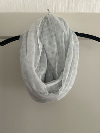 Foulard / écharpe blanc