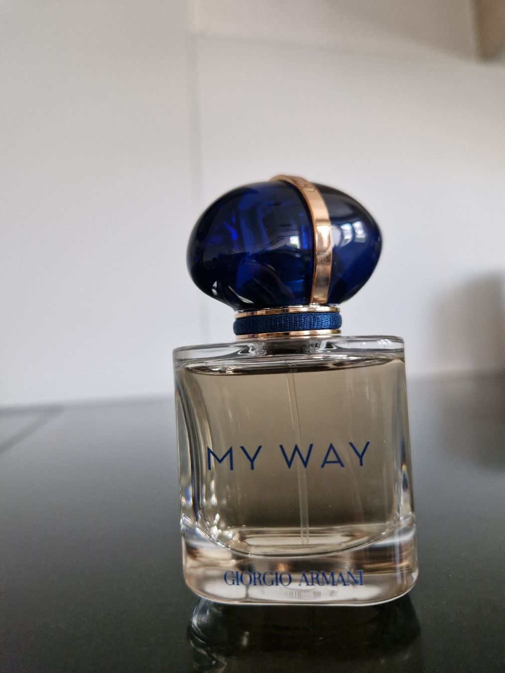 Armani Parfum & Eau de Toilette: MY WAY 30ML – Gebraucht aus Oberuzwil von f7g_6jyl