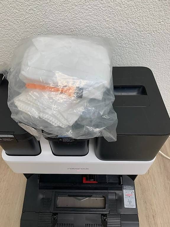 Roborock Aspirapolveri & Accessori: Roborock S7 Max Ultra Saug- Wischroboter mit Absaugstation – Usato da Obernau venduto da Arche_Noah_Brocki 3