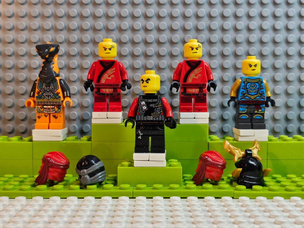 5 Lego-Minifiguren, Original oder viel Eigenkreation Ninjago | Kaufen ...