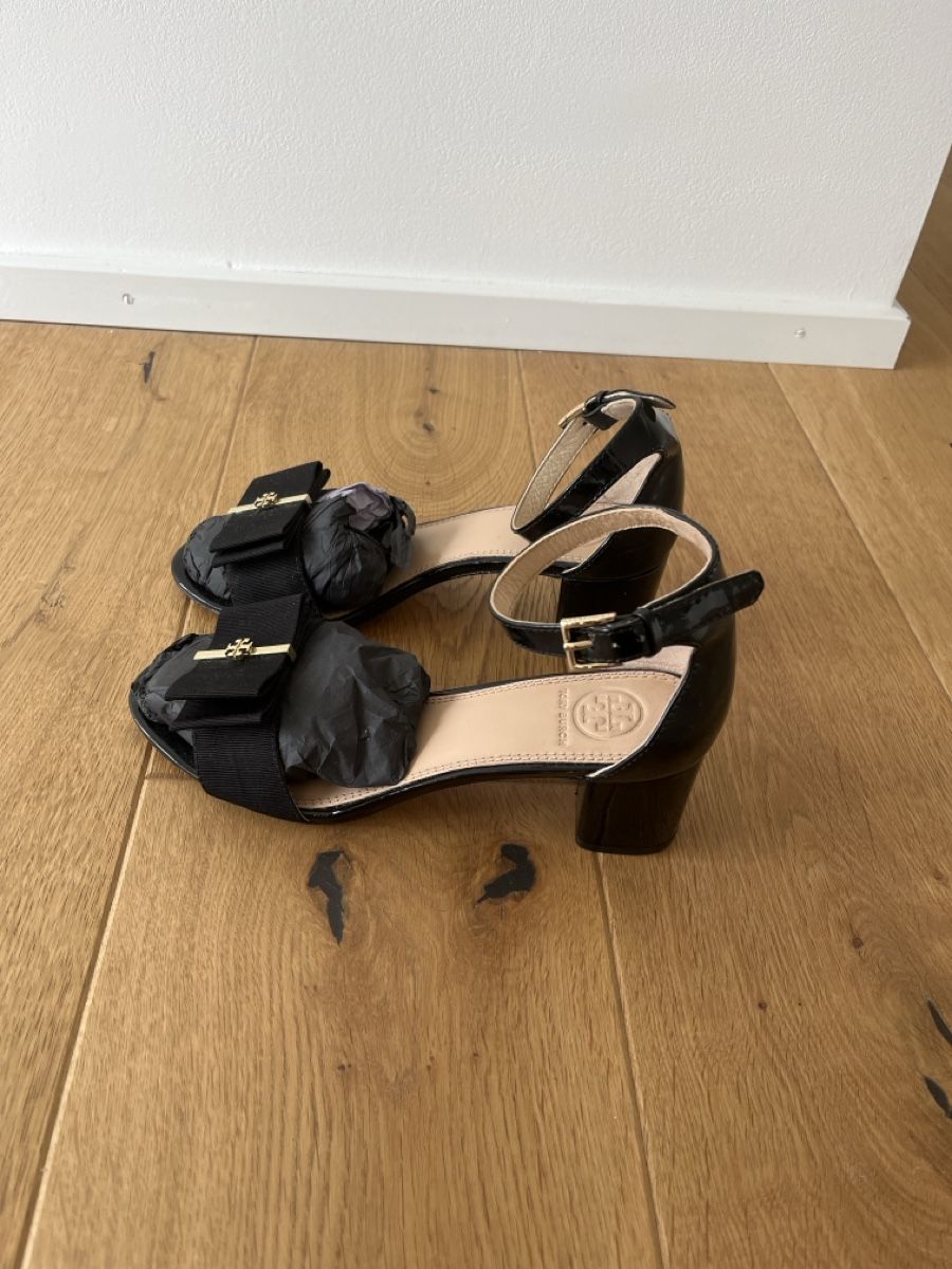 Tory Burch Damenschuhe: Tory Burch Black Patent Leather- Size 38 – Gebraucht aus Luzern von ycg_2nr9 1
