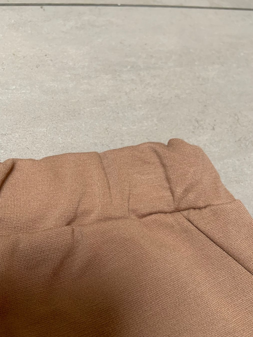 Pantaloni: Lässige Schlupfhose aus Jersey – Nuovo (secondo la descrizione) da Sigriswil venduto da ck56 3