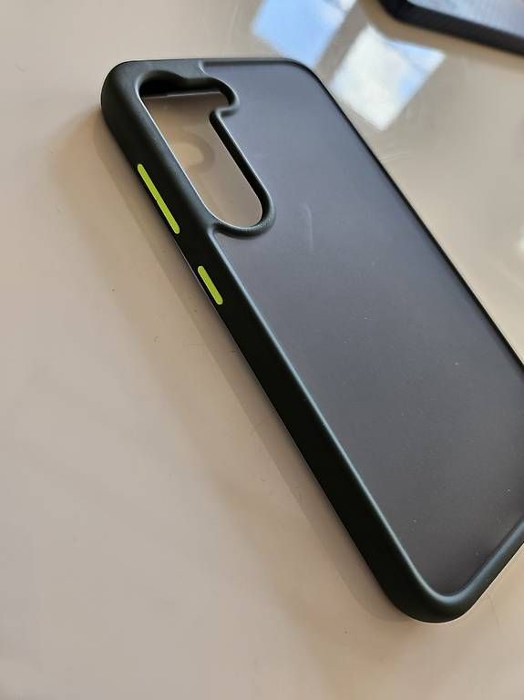 Cover & Protezioni schermo: Handyhüllen Samsung S23 – Usato da Herzogenbuchsee venduto da Joy_2drk 1