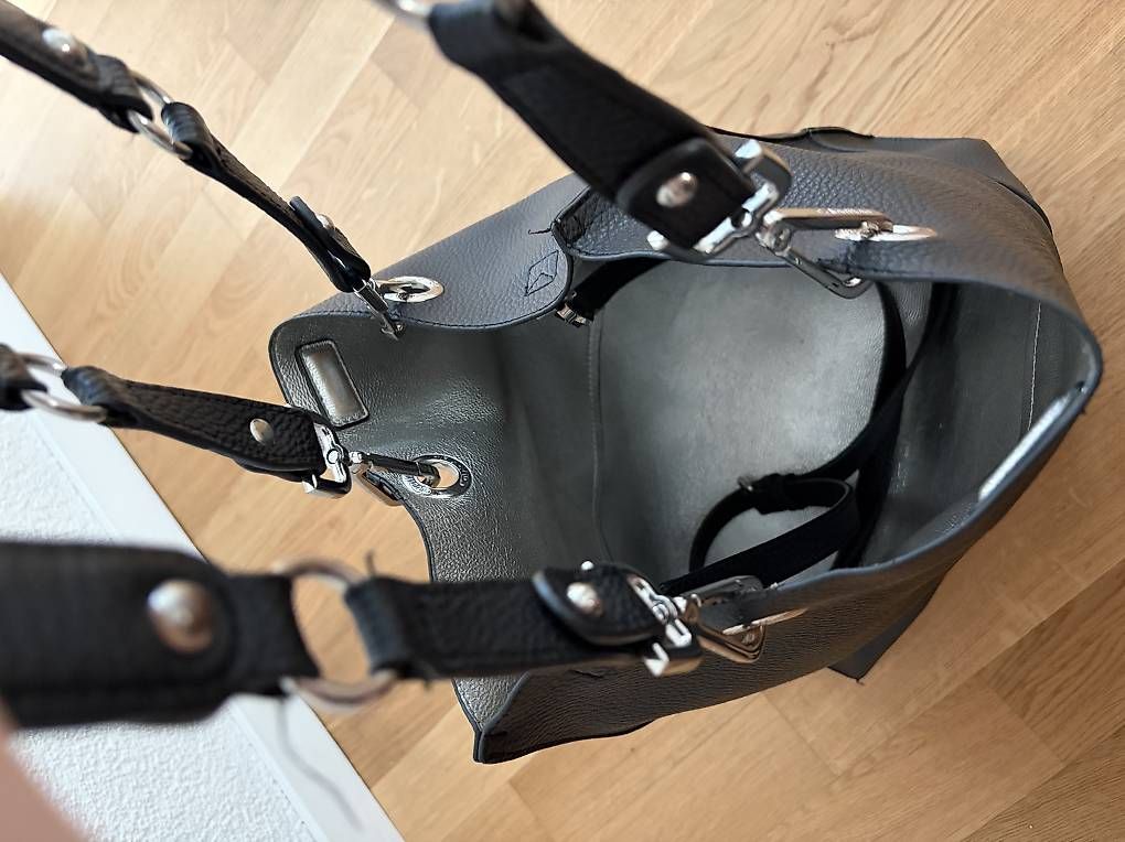 Sacs femmes: Clalvin Klein Handtasche – D'occasion à Spiez par deborahsarahhh 1
