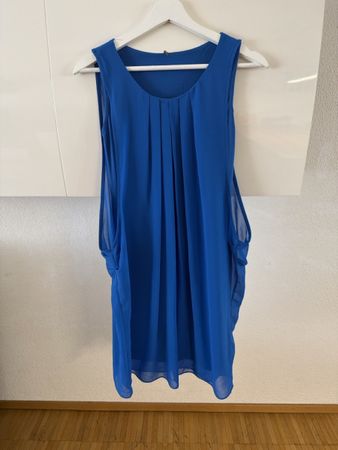 Sommerliches, blaues Kleid von Naf Naf, Grösse S.