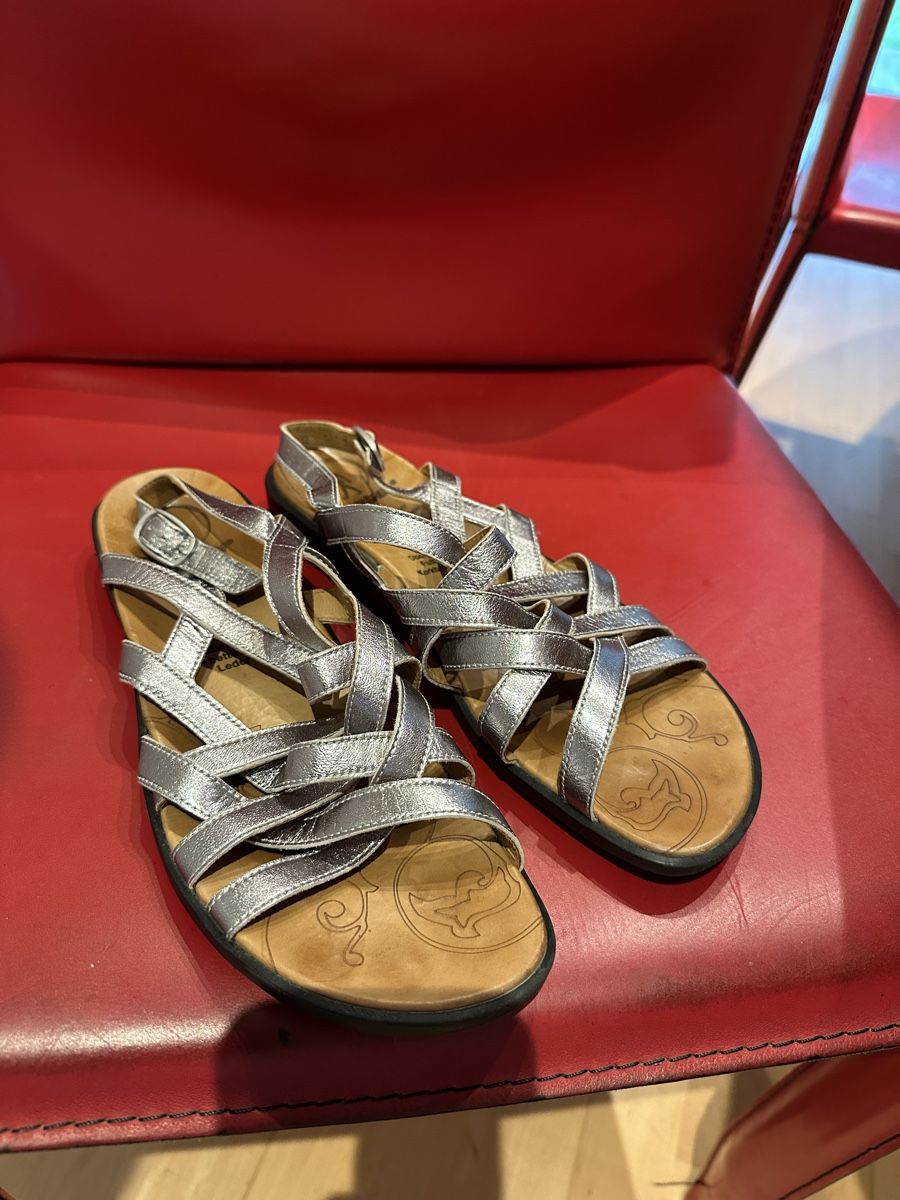 Scarpe da donna: Silberne Sandale von Ganter – Usato da Basel venduto da dahlen