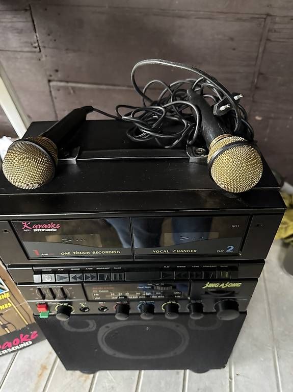 Lettore multimediale & Streamer: Karaoke vintage avec double cassette et 2 micros – Usato da Morges venduto da Nicorital 3