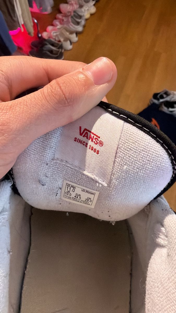 Vans Chaussures hommes: Vans Schuhe  – D'occasion à Basel par nicolasschneeberger 2