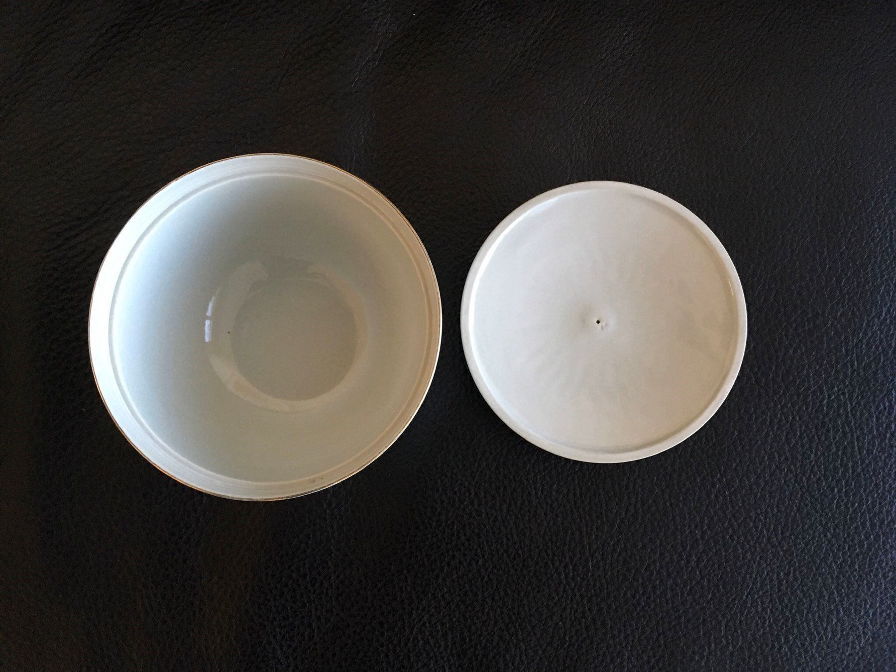 Ciotole: Langenthal Seladon Deckelschale – Usato da Basel venduto da citystore 3