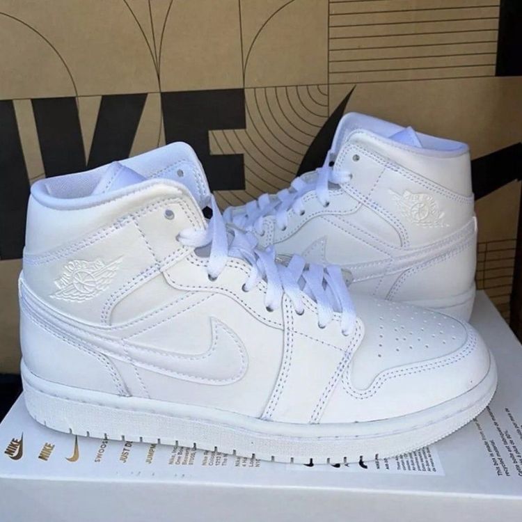 Nike Chaussures hommes: Nike Air Force 1 & Nike Air Jordan 1 – Neuf (Voir description) à Meyrin par ang_7fvb 2