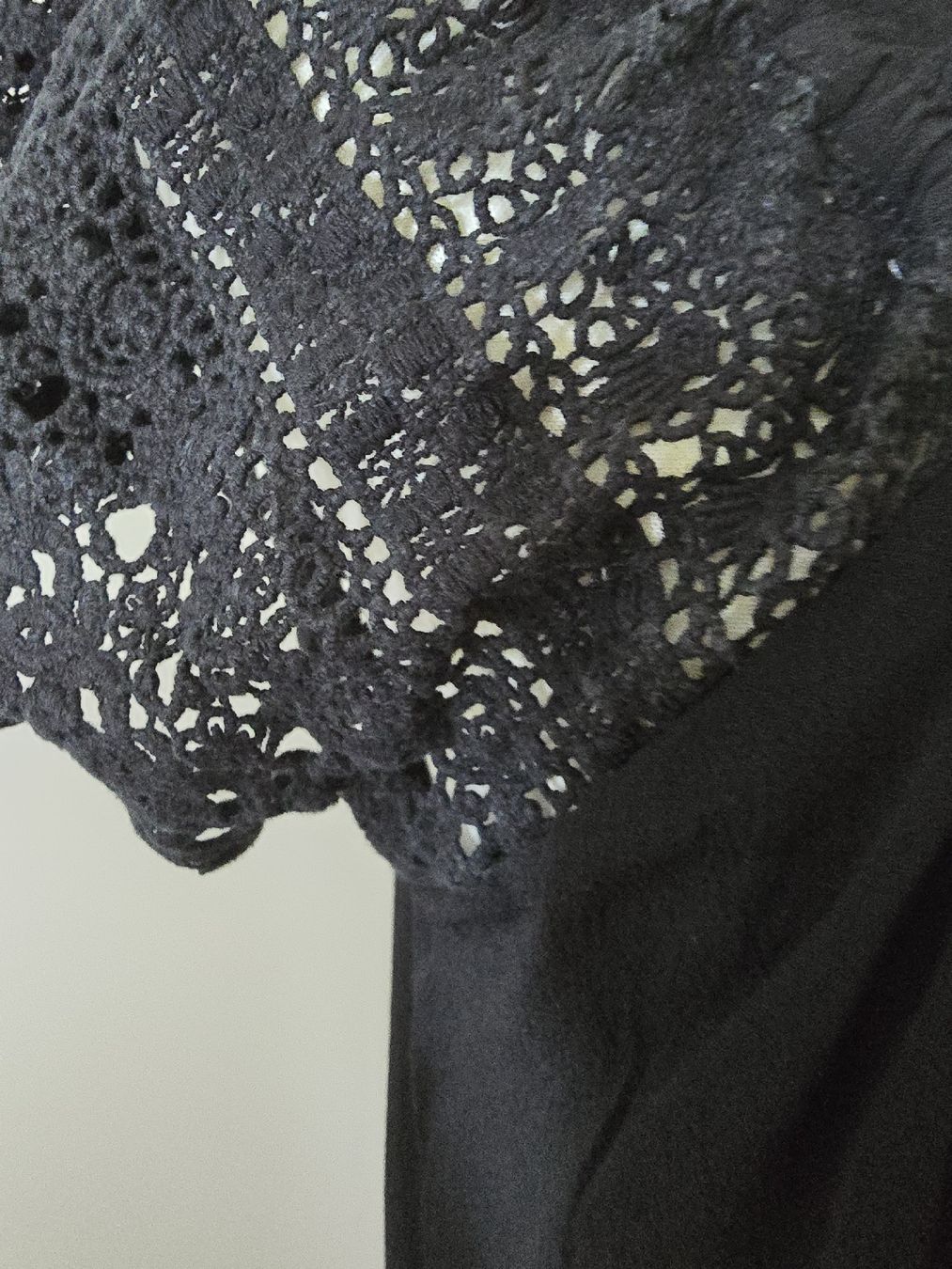 Vestiti: Schwarzes Magali Pascal Spitzenkleid mit Fransen, Grösse S – Usato da Tecknau venduto da Leni_SecondLove 2