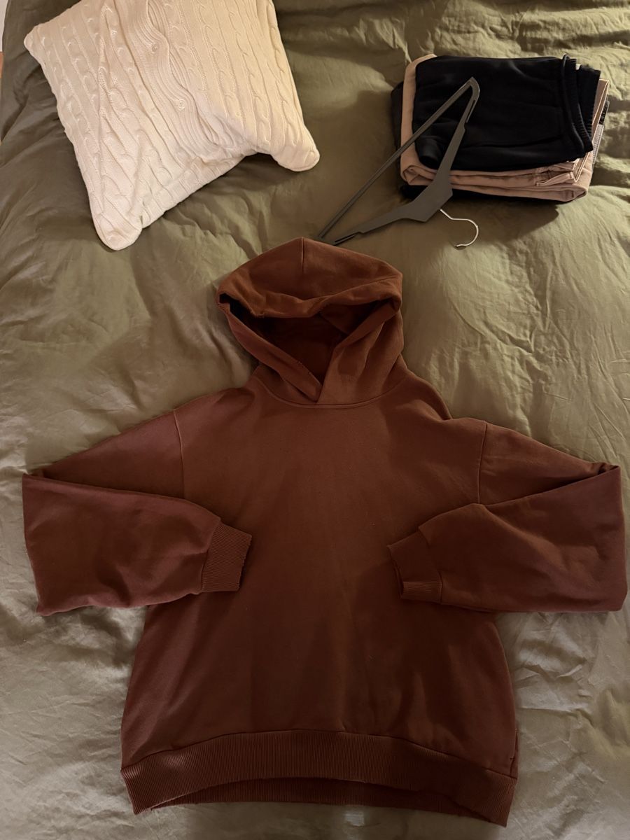Acne Studios Maglioni & Felpe: Acne Studios logo hoodie – Nuovo (secondo la descrizione) da Vésenaz venduto da lia_9ljt 1