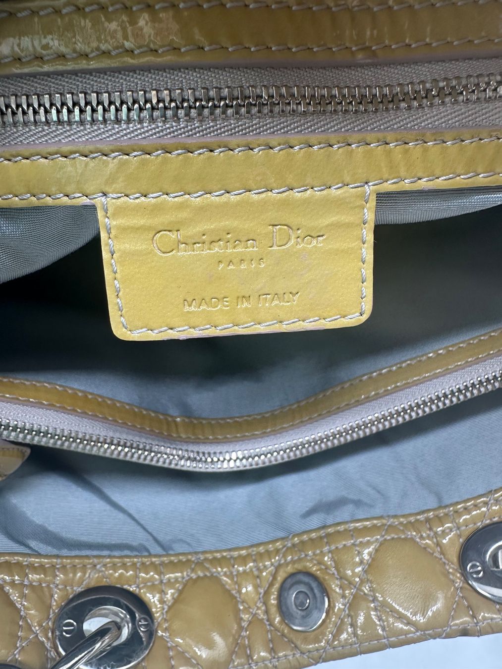 Dior Borse da donna: Lady Dior Lackleder Handtasche – Usato da Urtenen-Schönbühl venduto da jana2kids 6