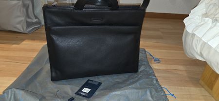 Original Piquadro  Ledertasche Schwarz, Neu!