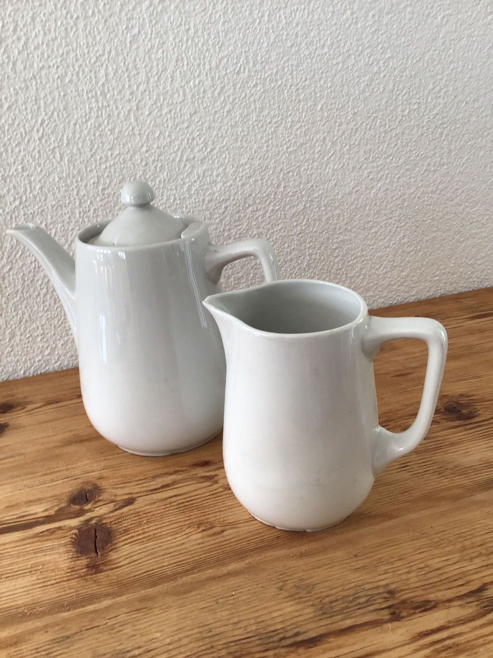 Set di piatti: Langenthaler Kaffee und Milchkrug – Usato da Wassen UR venduto da SABDOM