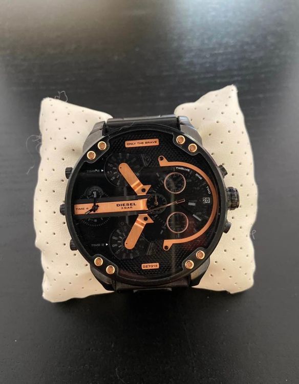 Diesel Uhr 1