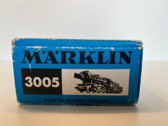 Märklin Modellini di ferrovie: Märklin 3005: Lok. mit Tender, Digital – Usato da Lohn-Ammannsegg venduto da 406peugeot 1