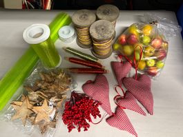 Lot 11 - Auflösung von Deco-Artikeln Weihnachten