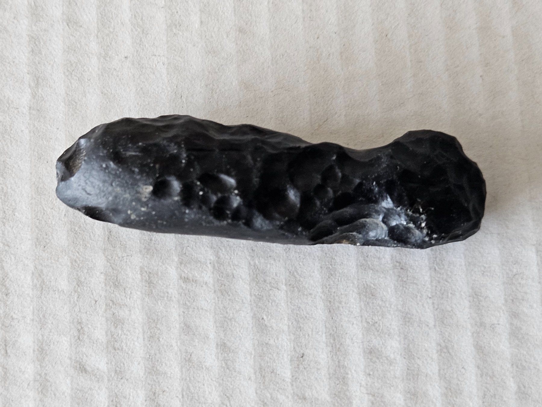 Minerali & Pietre curative: Tektit Indochinit Einschlag Meteorit 20g Meteoriteneinschlag – Usato da Kloten venduto da Euroasia 1