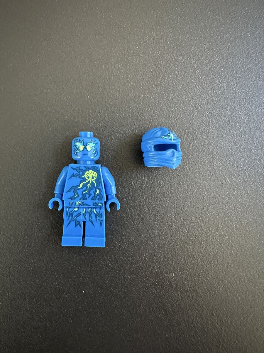 Lego Figurines: Lego Ninjago NRG Jay Figur – D'occasion à St. Gallen par Jas_r2t5 1