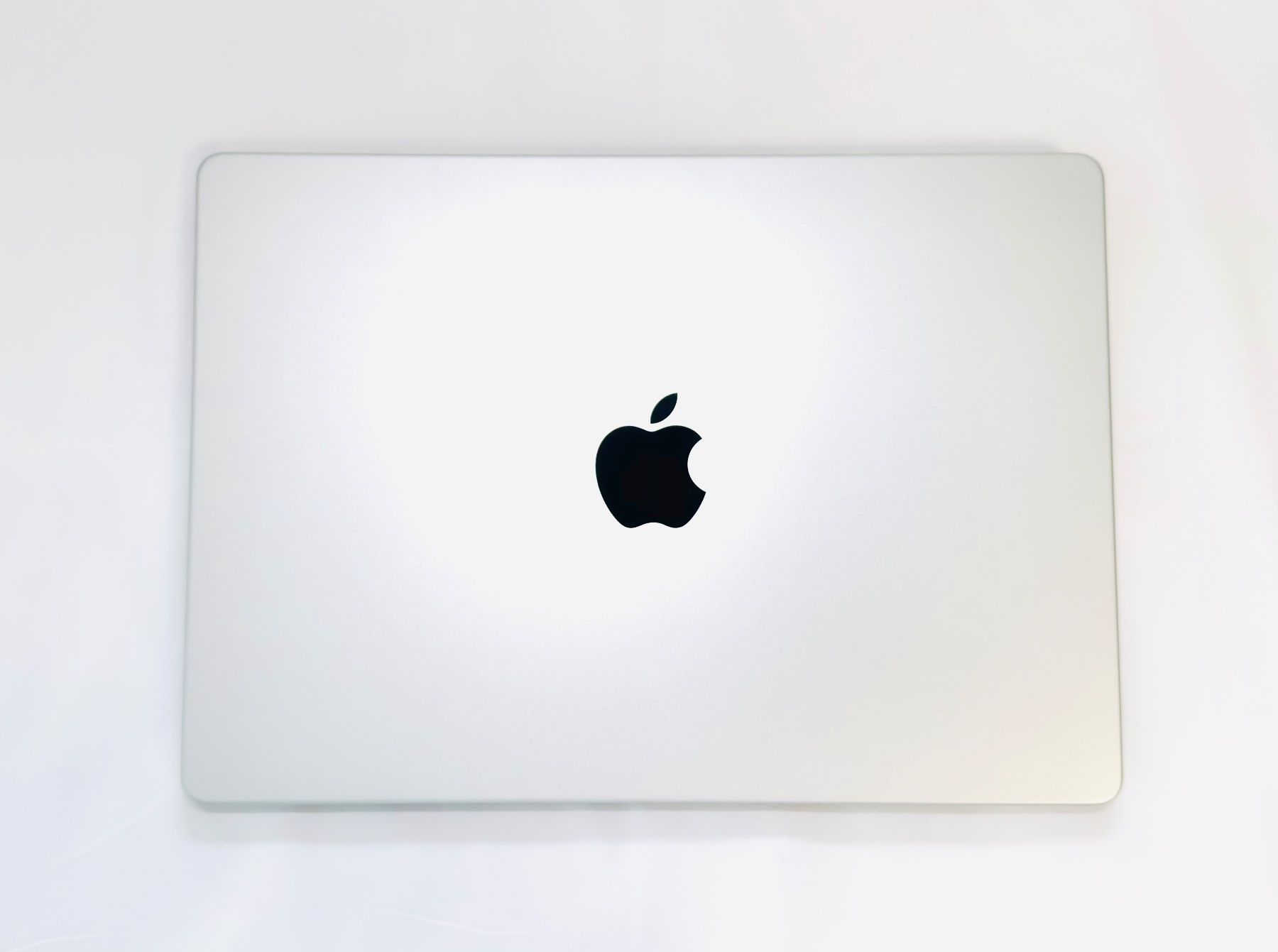 Apple Notebooks: Apple MacBook Pro 14" / M1-Pro / 1TB SSD – Gebraucht aus Wettingen von Prettox 1