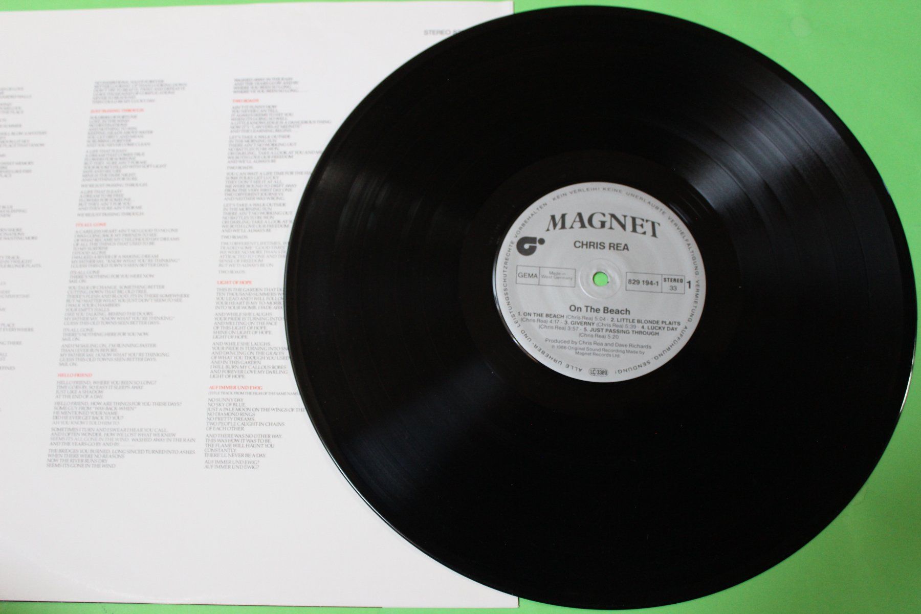 Dischi in vinile: Chris Rea - On the Beach LP Vinyl 1986 – Usato da Tübach venduto da JamesStone 3
