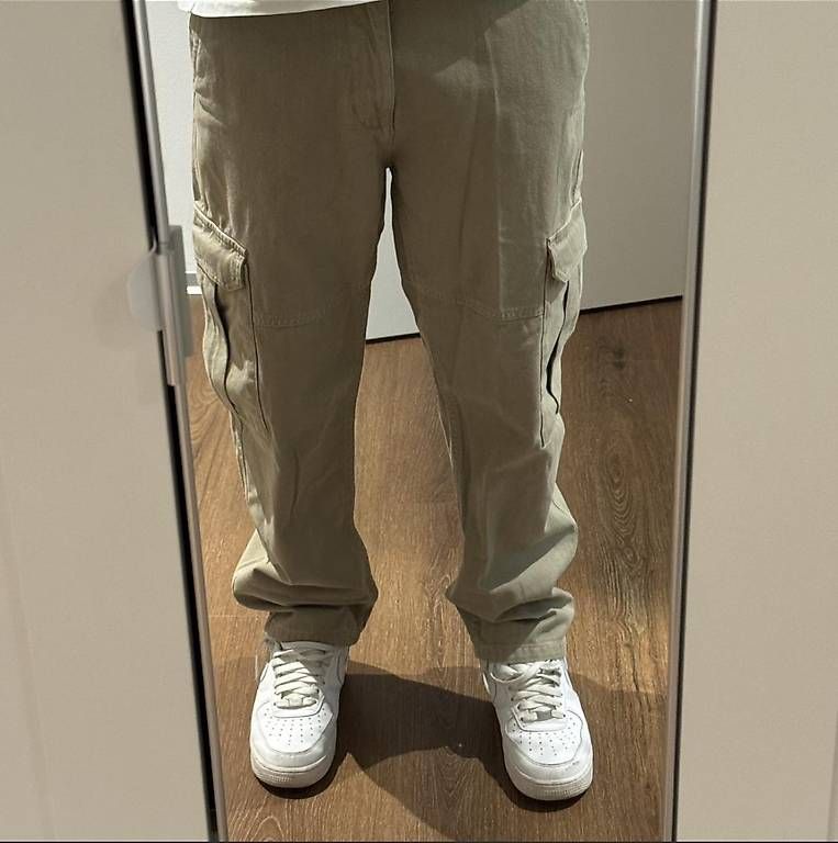 Hosen: Cargo Hose  – Gebraucht aus Zürich von bryananthony
