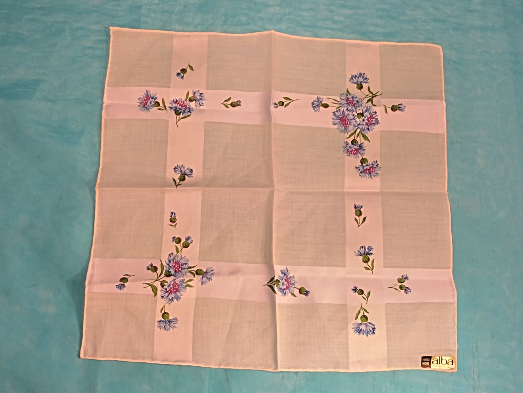 Altro in  Abbigliamento & Accessori: Taschentuch, alba, mit blauen Blumen – Nuovo (secondo la descrizione) da Bellach venduto da JingleCherry